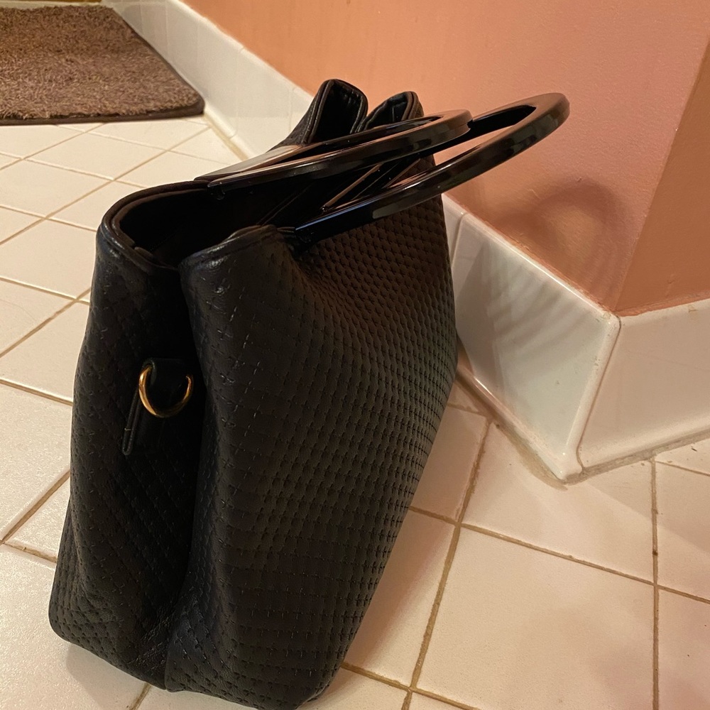Black Quilted Handbag - Picture 2 of 5